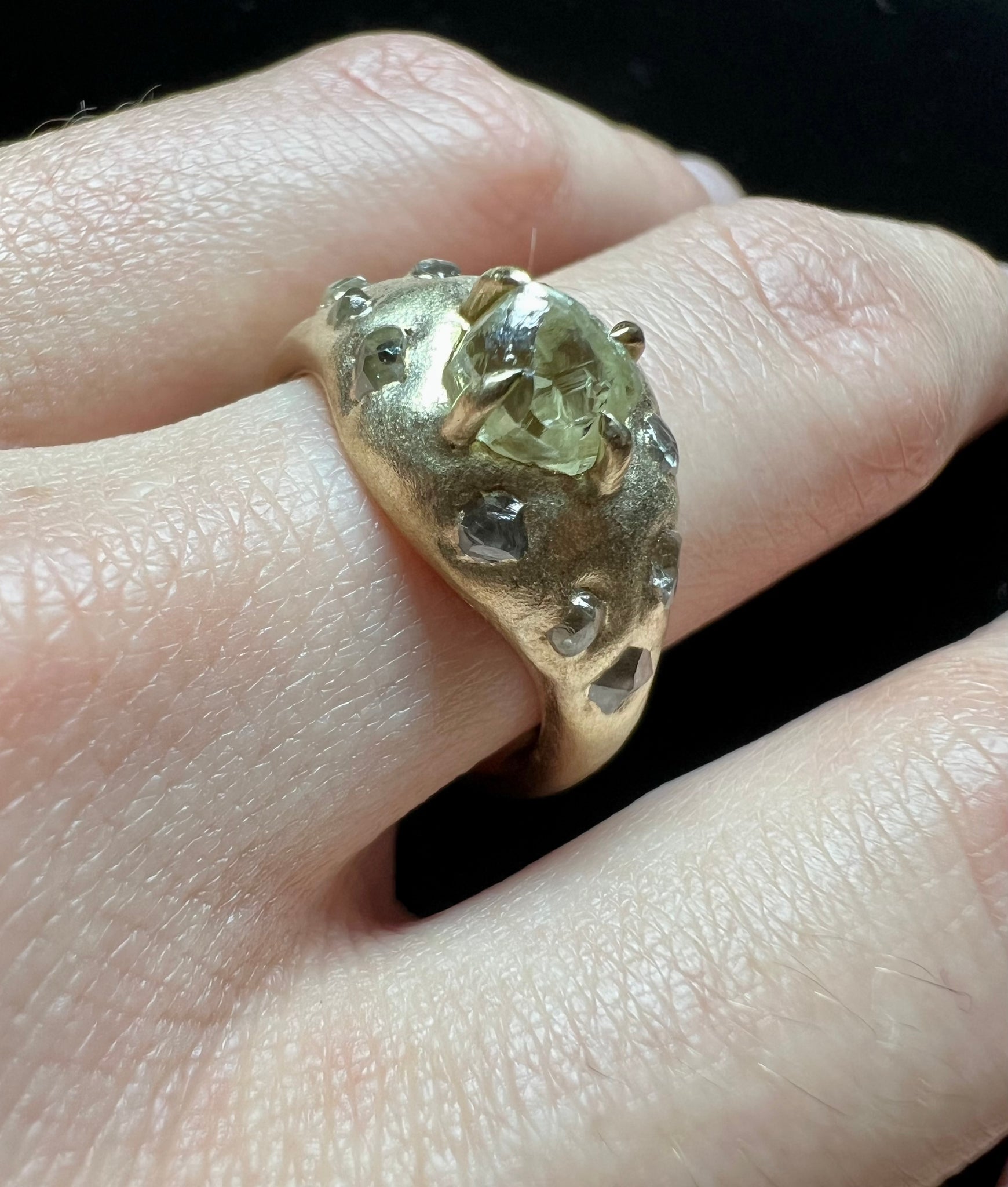 Bred Passion Guldring - <strong>2.38 ct.</strong>