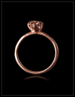Varm Rock Ring - <strong>0.95 ct.</strong> - Rough Diamonds DK